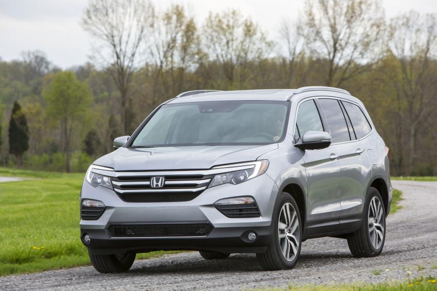  Honda Pilot 2015 года  (фото 102 из 107)